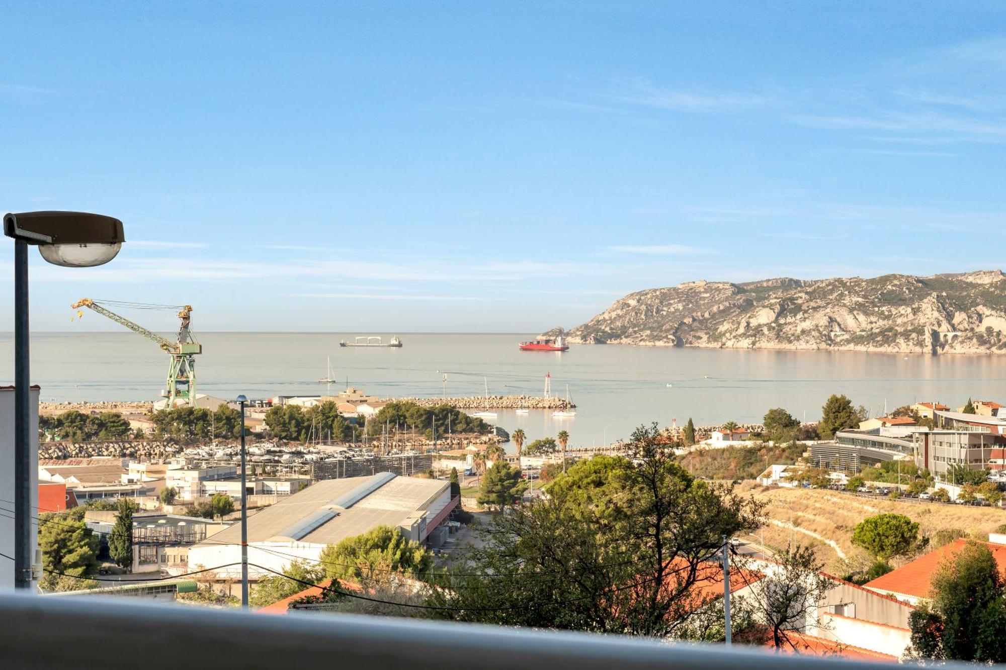מרסיי Room In Appartment With Seaview מראה חיצוני תמונה